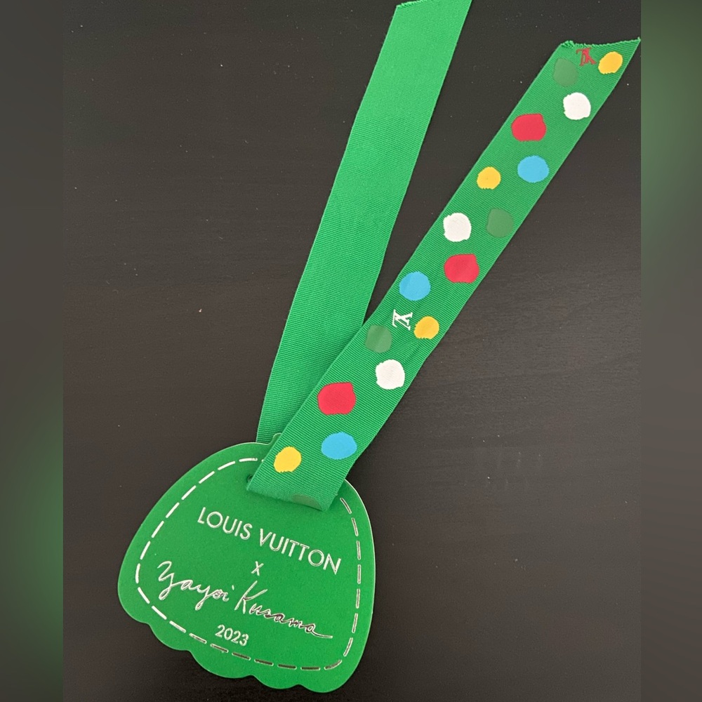 Louis Vuitton Yayoi Kusama Gift Tag